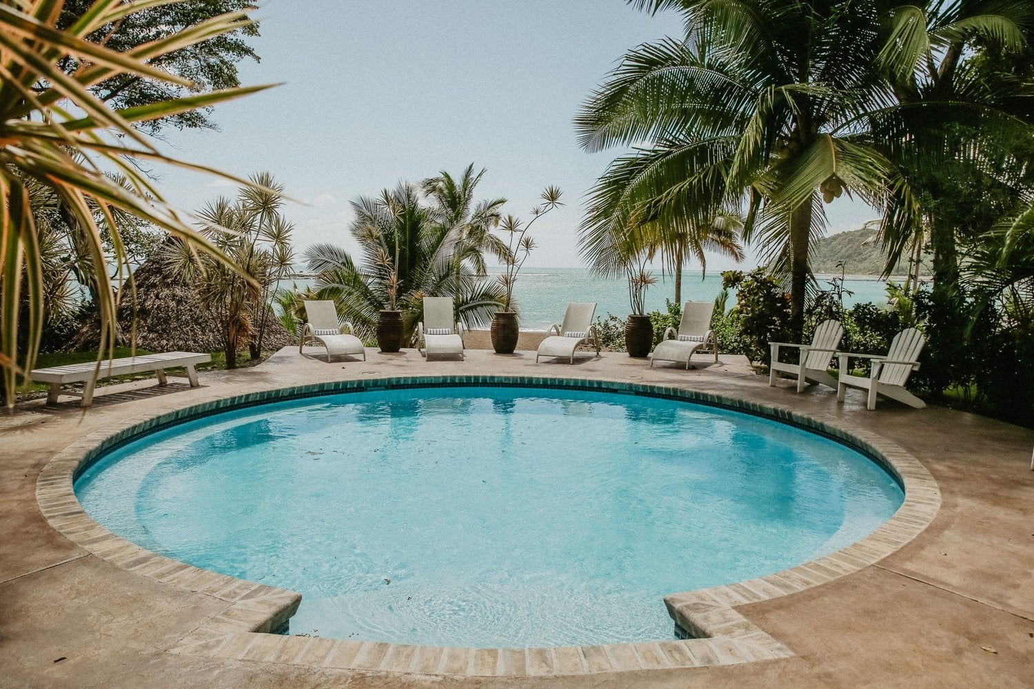 Pool at Sansara Surf and Yoga Resort, Panama